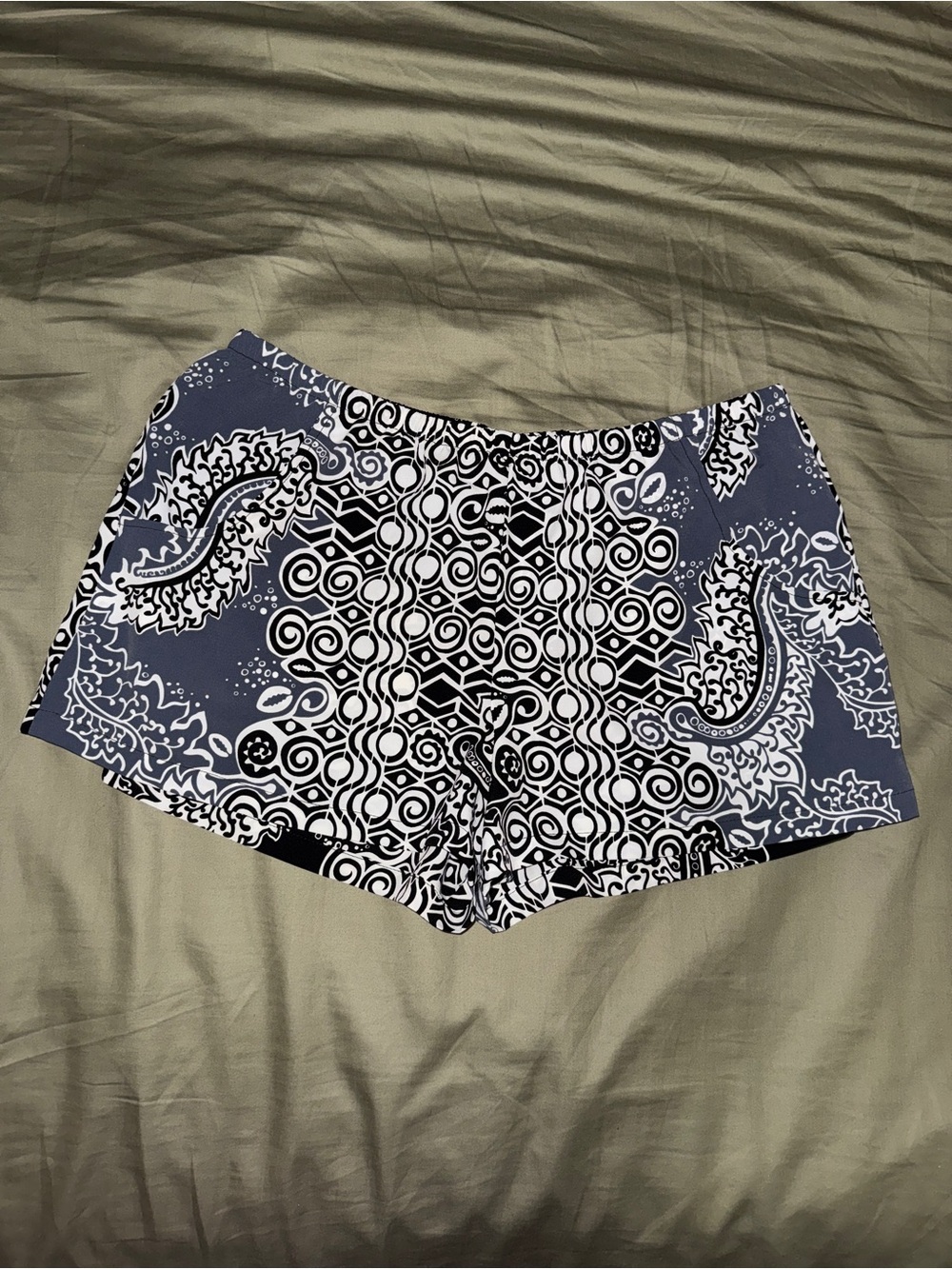 Manuheali'i Black & Gray Two Toned Shorts